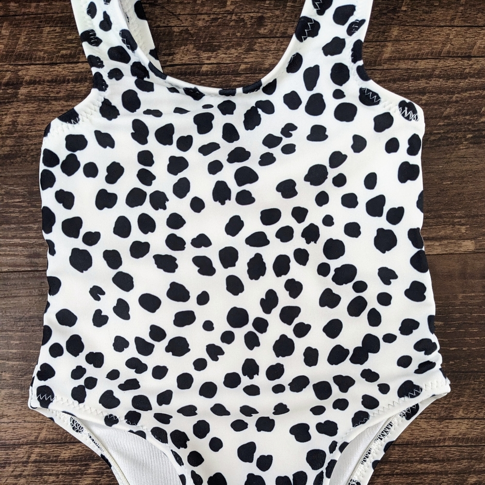 NEW! Old Navy One Piece Swimsuit - Picture 3 of 12